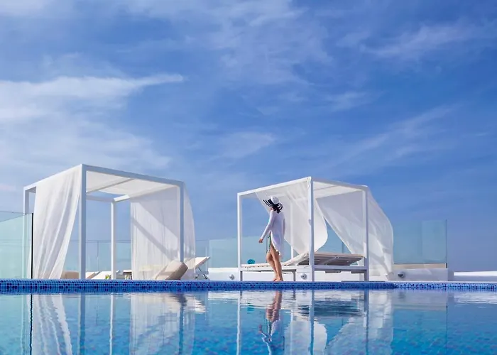 Colours Of Mykonos Luxury Residences & Suites