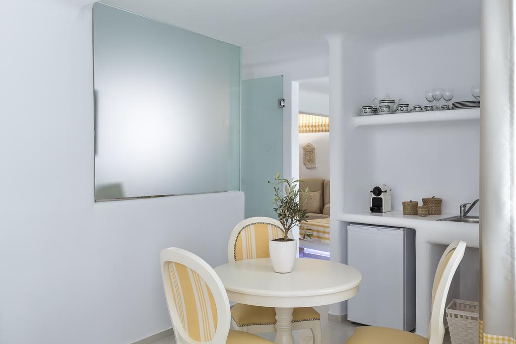 Colours Of Mykonos Luxury Residences & 4*