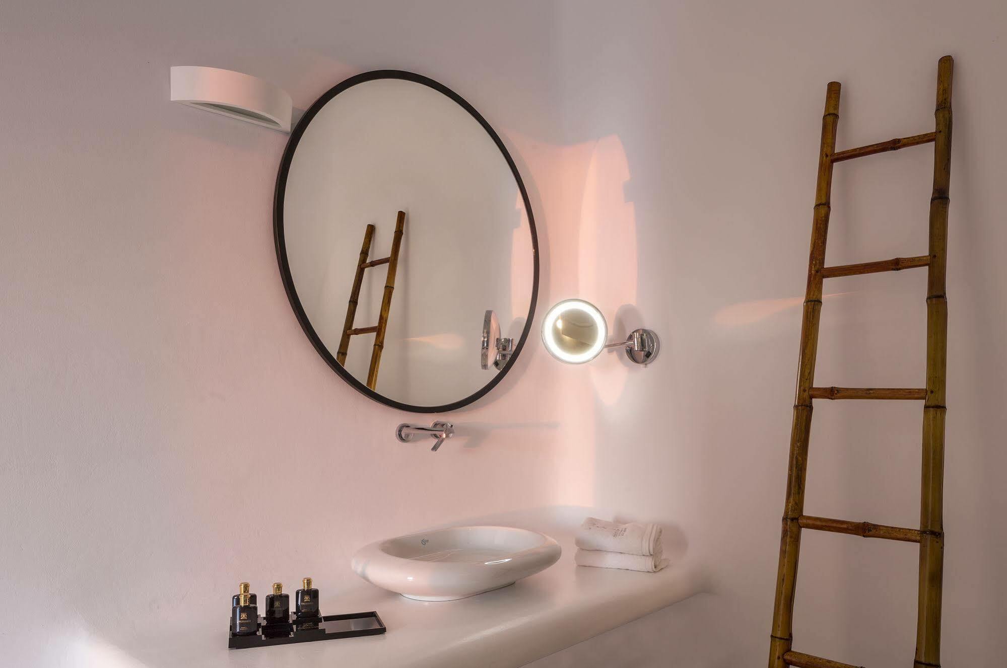 Colours Of Mykonos Luxury Residences & Aparthotel Psarou (Mykonos)